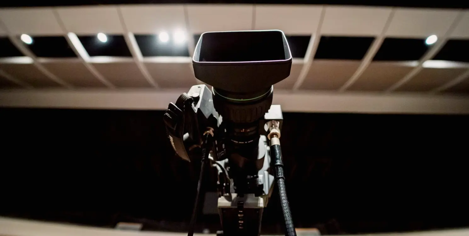 Planning Camera Positions for a Two-Guest Live Interview